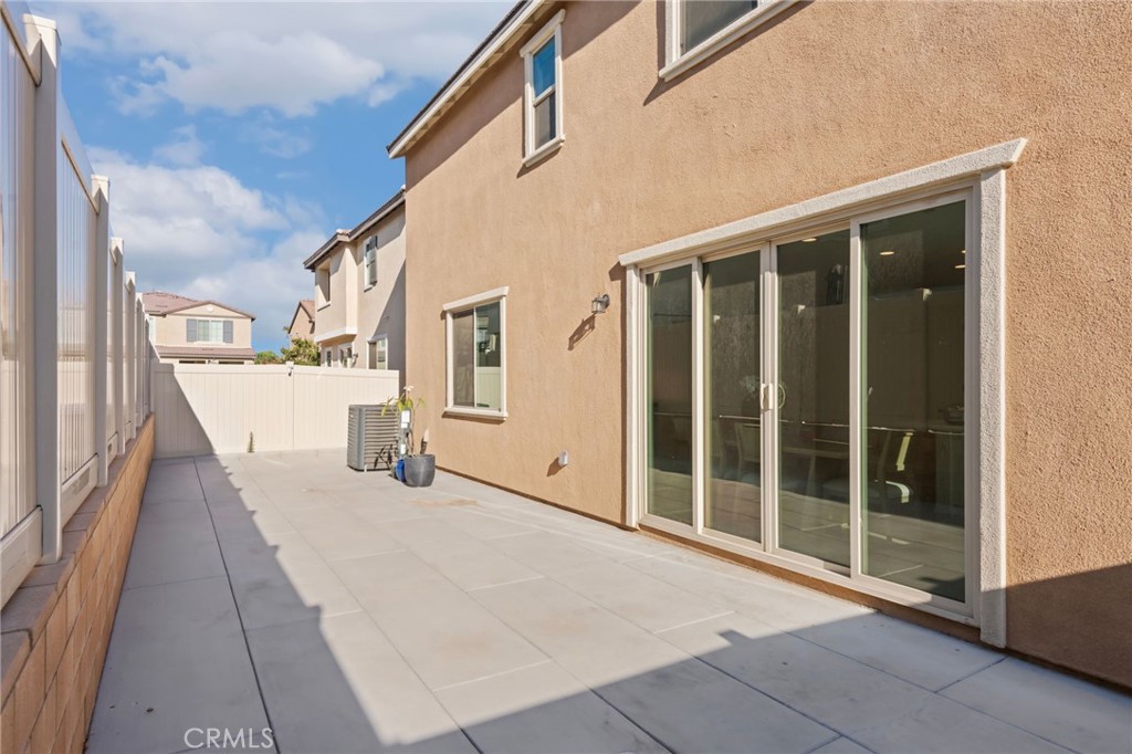 362 Rosa Street Rialto, CA 92376 - Photo 37 of 52