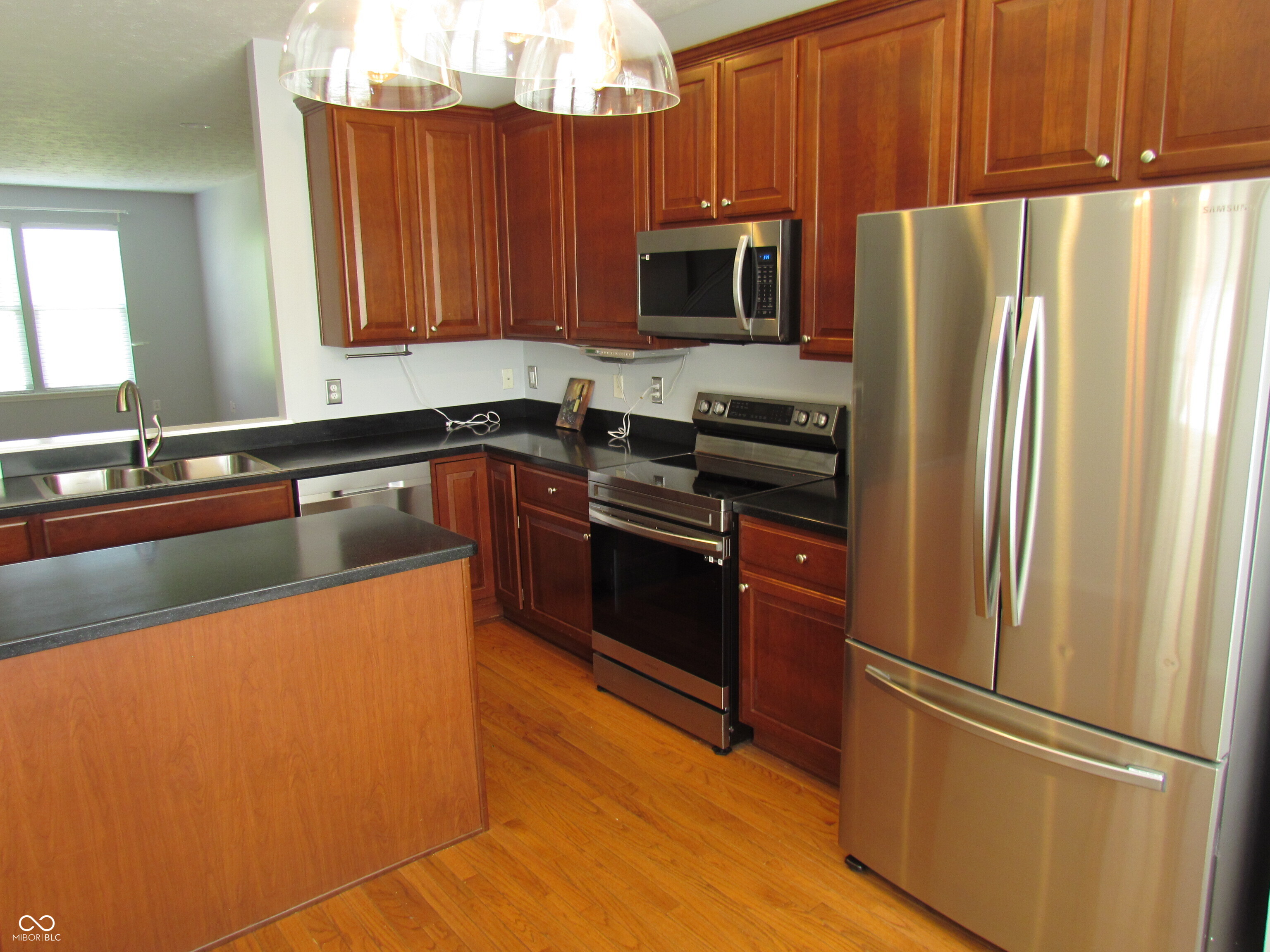 13888 Willesden Circle Fishers, IN 46037 - Photo 3 of 31