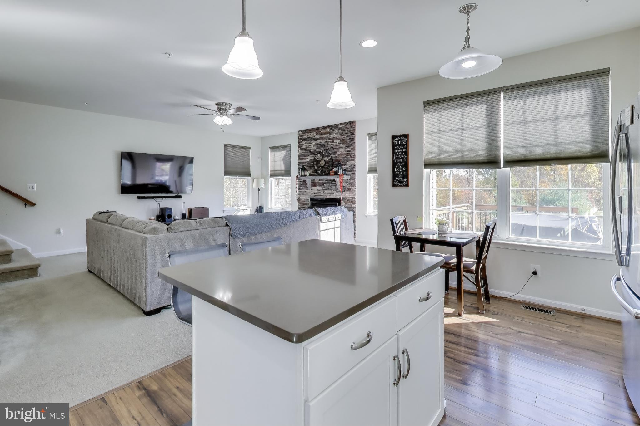 3585 Eagle Ridge Drive Woodbridge, VA 22191 - Photo 11 of 53