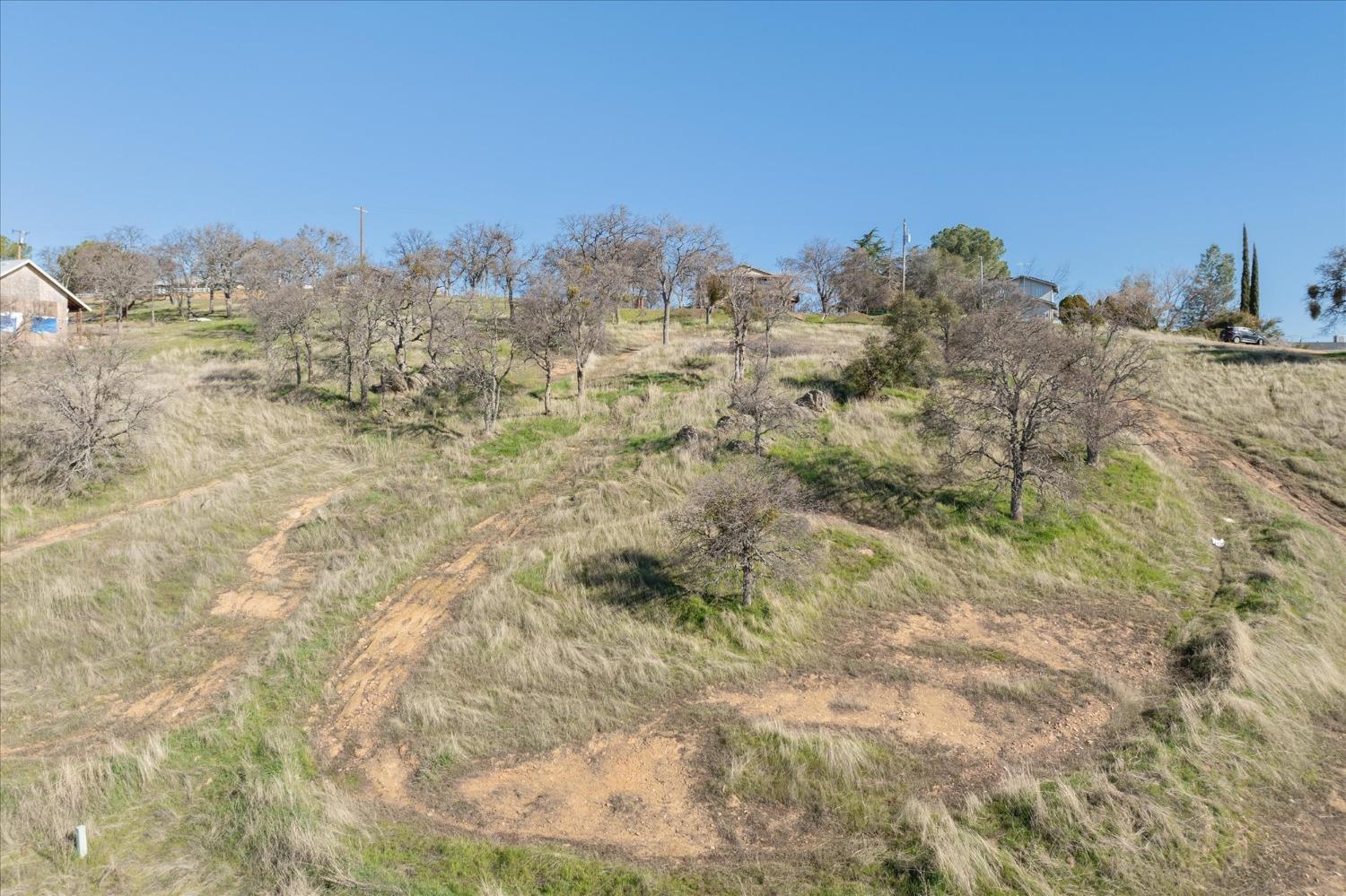 2644 Arrowhead Street, Unit 1/281 Copperopolis, CA 95228 - Photo 6 of 9 a view of a covered with trees in the background