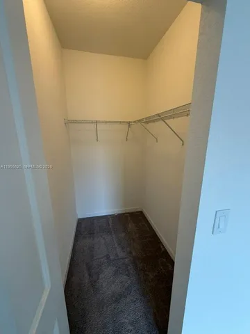 $3,300 | 21001 Northeast 8th Avenue, Miami, FL 33162