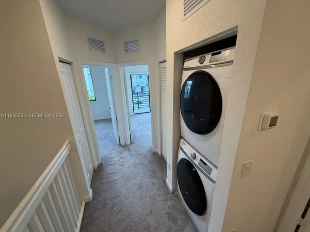 $3,300 | 21001 Northeast 8th Avenue, Miami, FL 33162