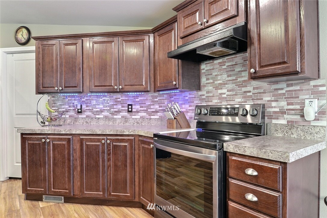 21 East Richardson Road Belfair, WA 98528 - Photo 4 of 31 Gallery Image 4