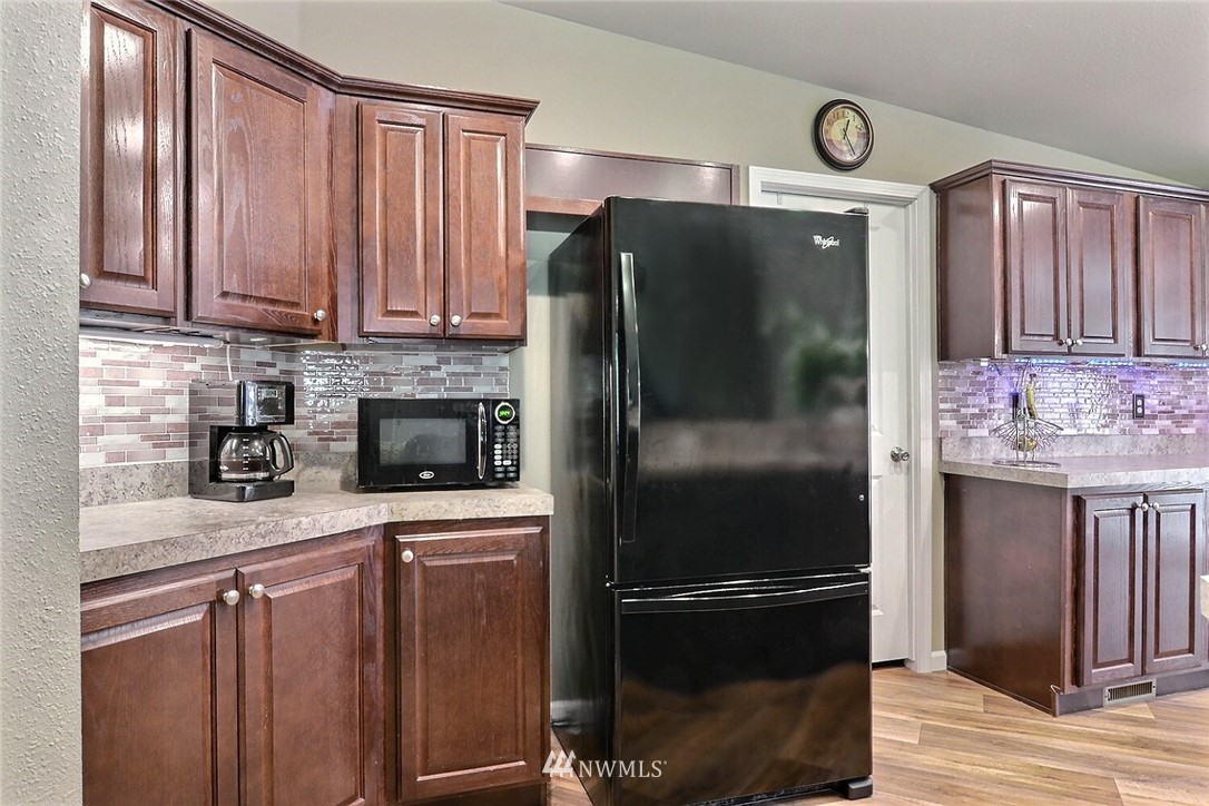 21 East Richardson Road Belfair, WA 98528 - Photo 5 of 31 Gallery Image 5