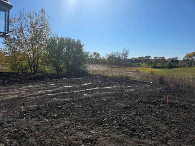 $439,990 | 868 Fair Meadow Court, North Aurora, IL 60542