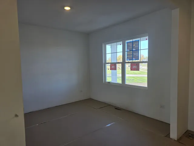 $439,990 | 868 Fair Meadow Court, North Aurora, IL 60542