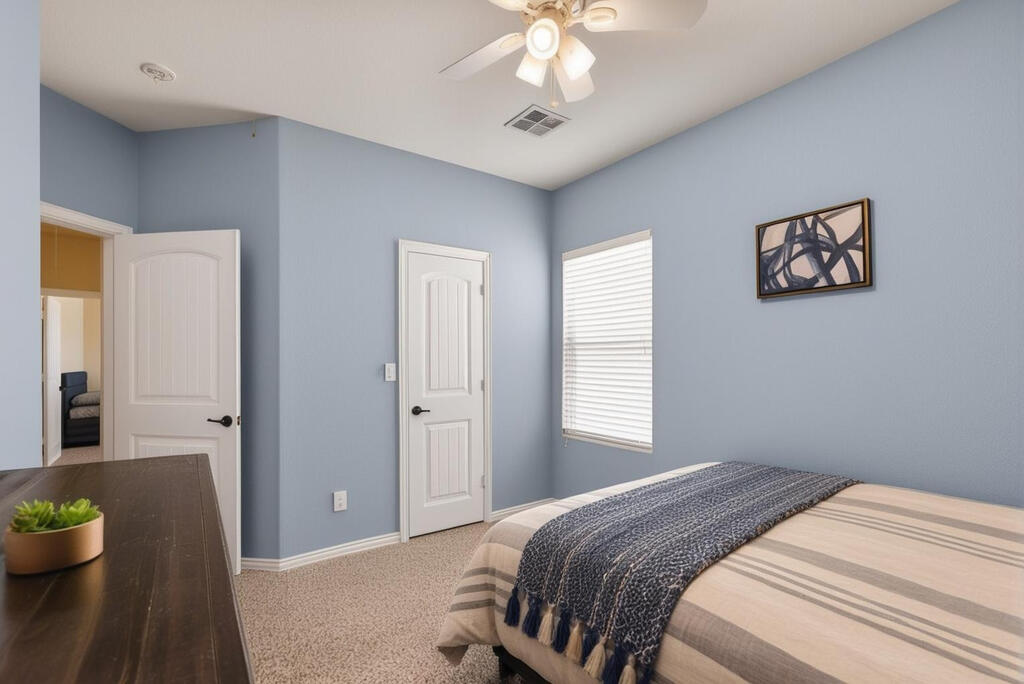 914 R Founders Road Midland, TX 79706 - Photo 21 of 36 Gallery Image 21