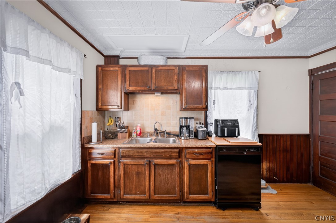 709 Calvert Street Rome, NY 13440 - Photo 13 of 45