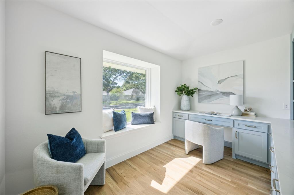 4331 Laren Lane Dallas, TX 75244 - Photo 21 of 38