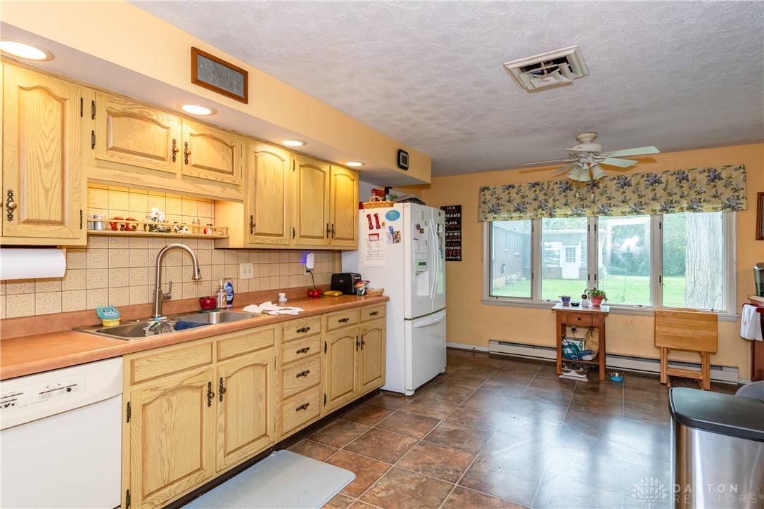 5049 West Enon Road Fairborn, OH 45324 - Photo 30 of 58