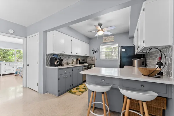 $5,000 | 1203 Hillsboro Mile, Unit 5B, Pompano Beach, FL 33062