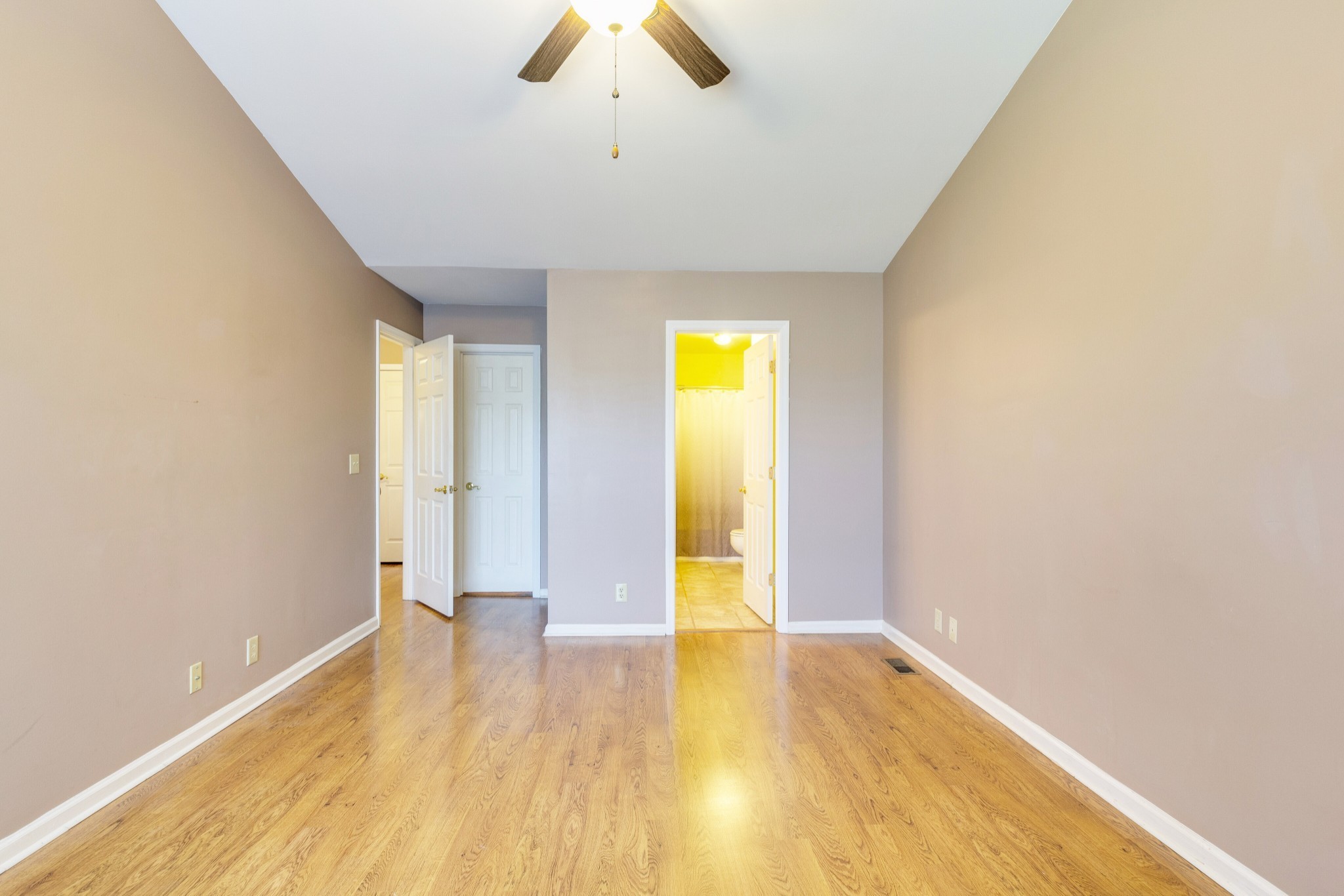 140 Pepper Ridge Circle Antioch, TN 37013 - Photo 10 of 23 Gallery Image 10