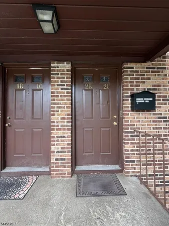 $1,800 | 8 Sewall Avenue, Clifton, NJ 07011