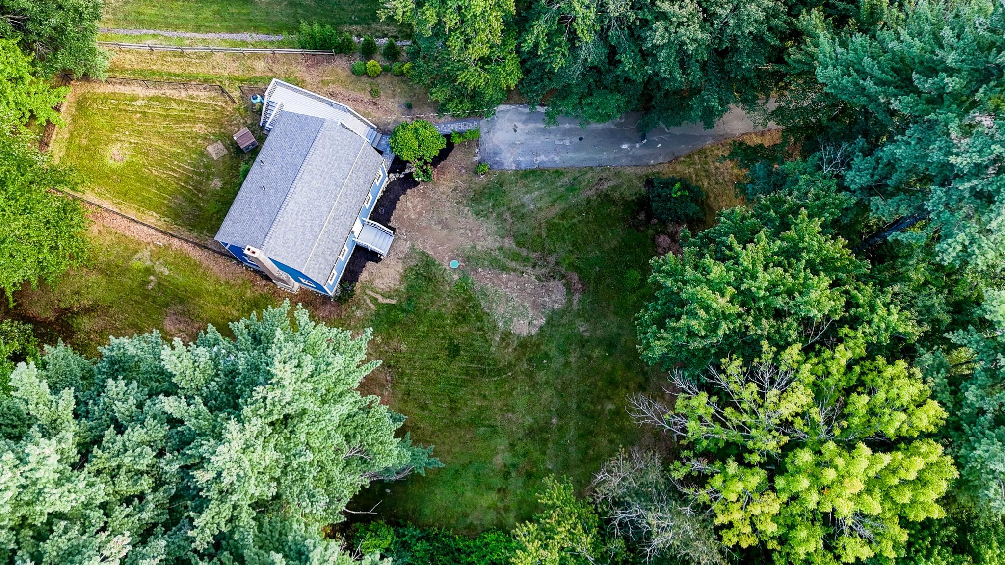 172 Warner Hill Road Derry, NH 03038 - Photo 32 of 37 Gallery Image 32