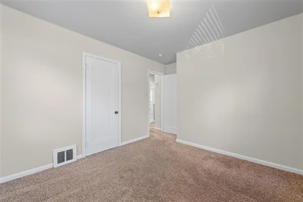 $179,900 | 1119 Harrison Boulevard, Lincoln Park, MI 48146