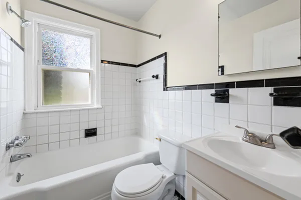 $179,900 | 1119 Harrison Boulevard, Lincoln Park, MI 48146