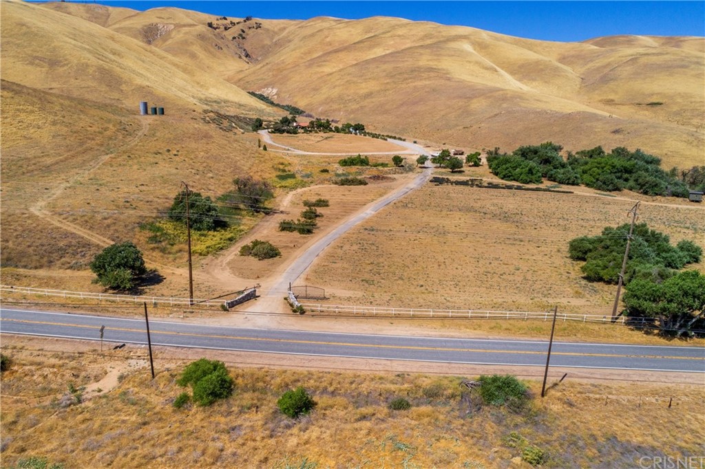 38833 Gorman Post Road Lebec, CA 93243 - Photo 48 of 55 a view of an ocean with mountain