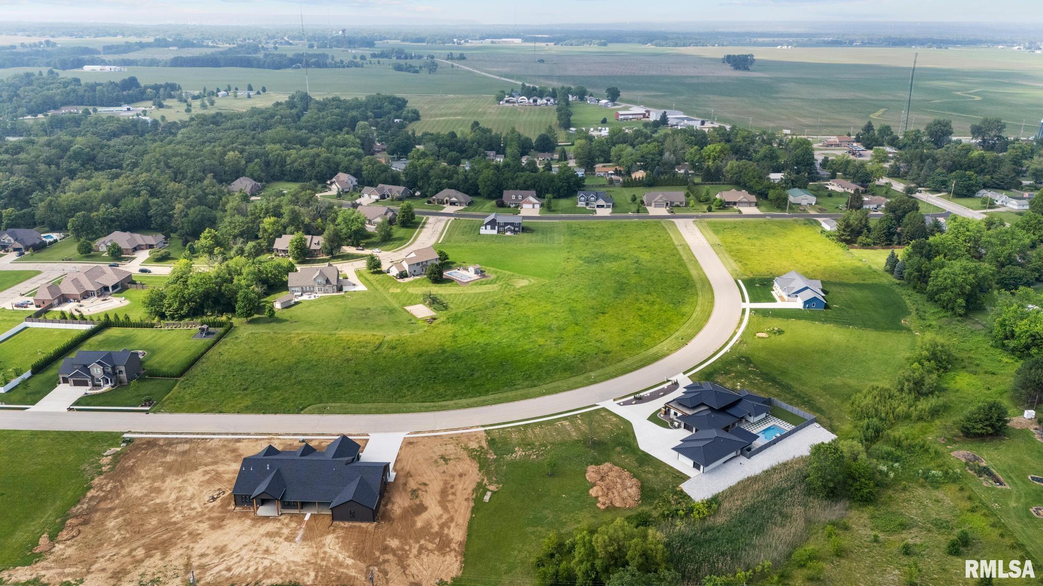 101 Apache Way Groveland, IL 61535 - Photo 6 of 7