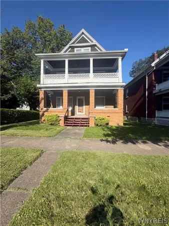 $1,200 | 455 24th Street, Unit 2, Niagara Falls, NY 14303