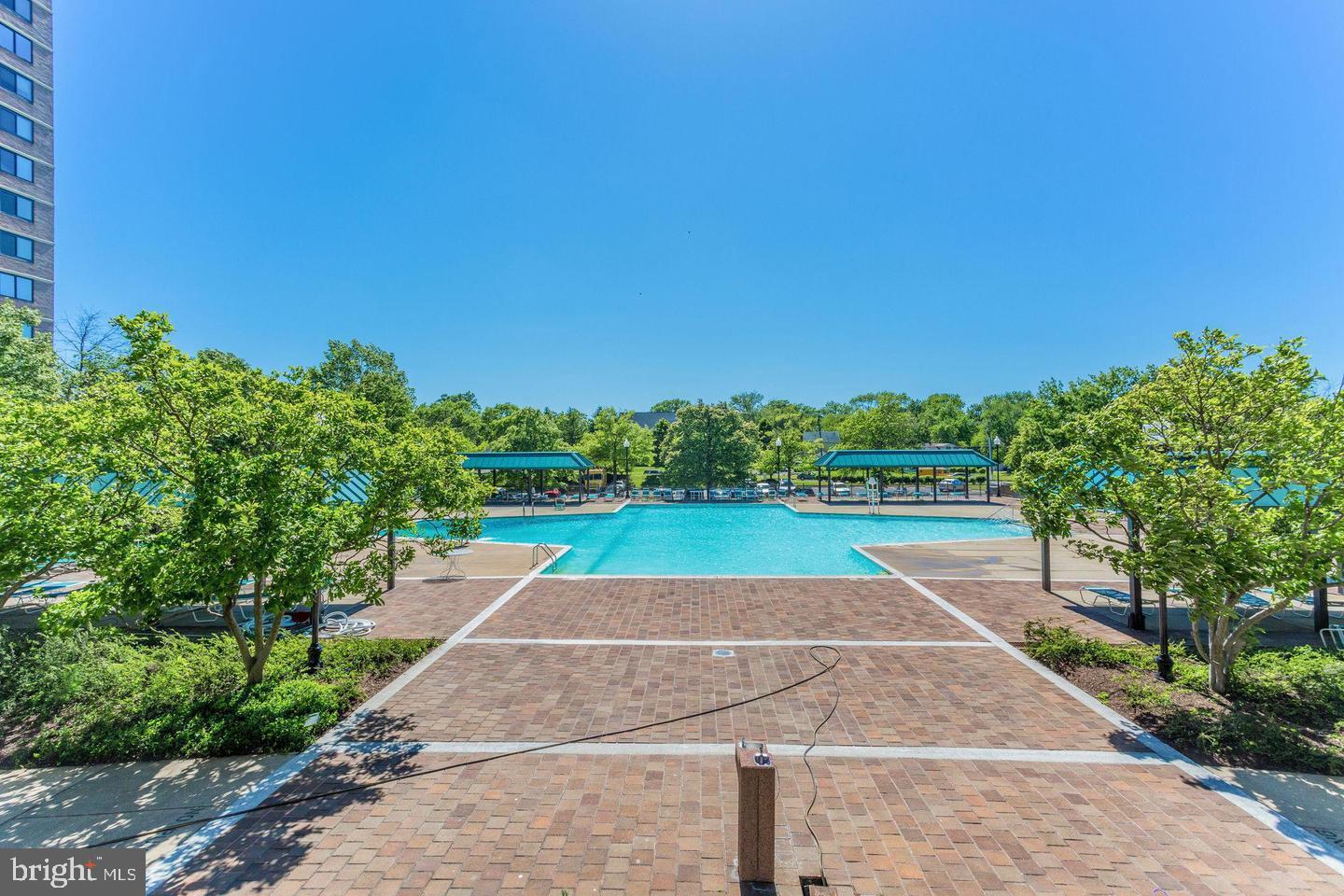 5505 Seminary Road, Unit 901N Falls Church, VA 22041 - Photo 8 of 13