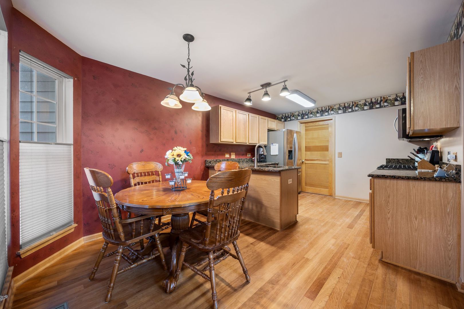 2284 Scott Lane, Unit 2284 Aurora, IL 60502 - Photo 6 of 16