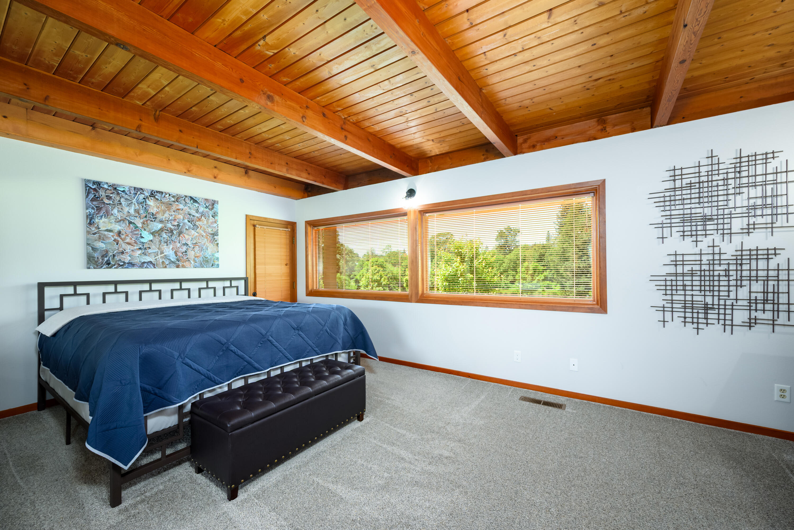 2546 Fisher Road Roseburg, OR 97471 - Photo 28 of 59 a bed sitting in a bedroom next to a window