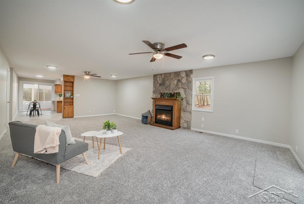 600 West Stewart Road Midland, MI 48640 - Photo 4 of 26 50106717-3.JPG