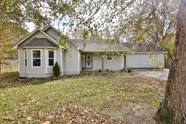 $275,000 | 400 Shannon Lane, Atoka, TN 38004