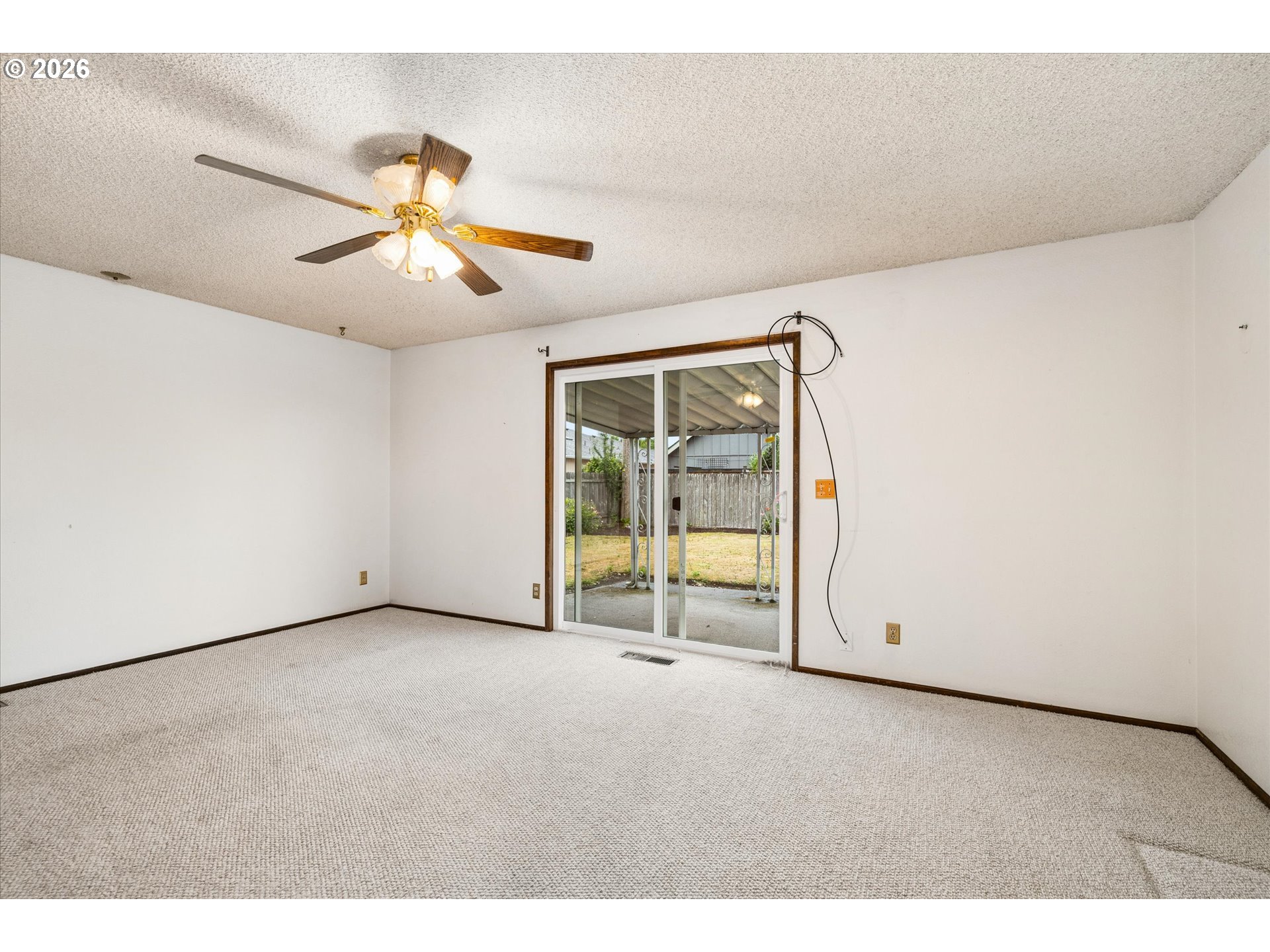 2177 Firth Avenue Springfield, OR 97477 - Photo 18 of 40
