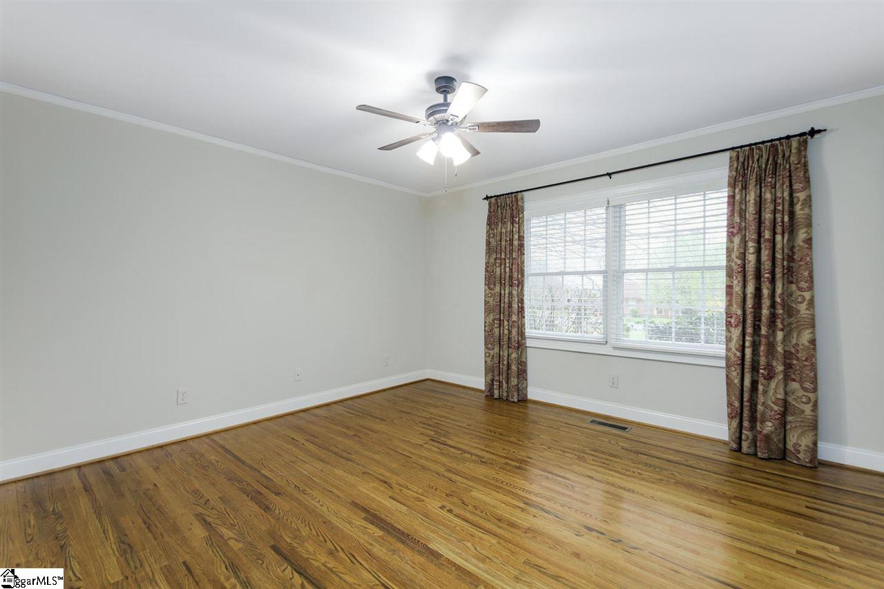 201 Montclair Road Greer, SC 29651 - Photo 14 of 36