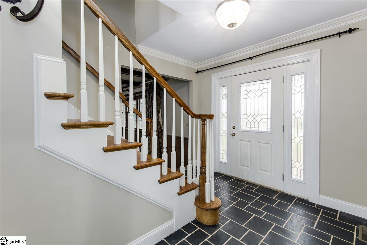 201 Montclair Road Greer, SC 29651 - Photo 22 of 36