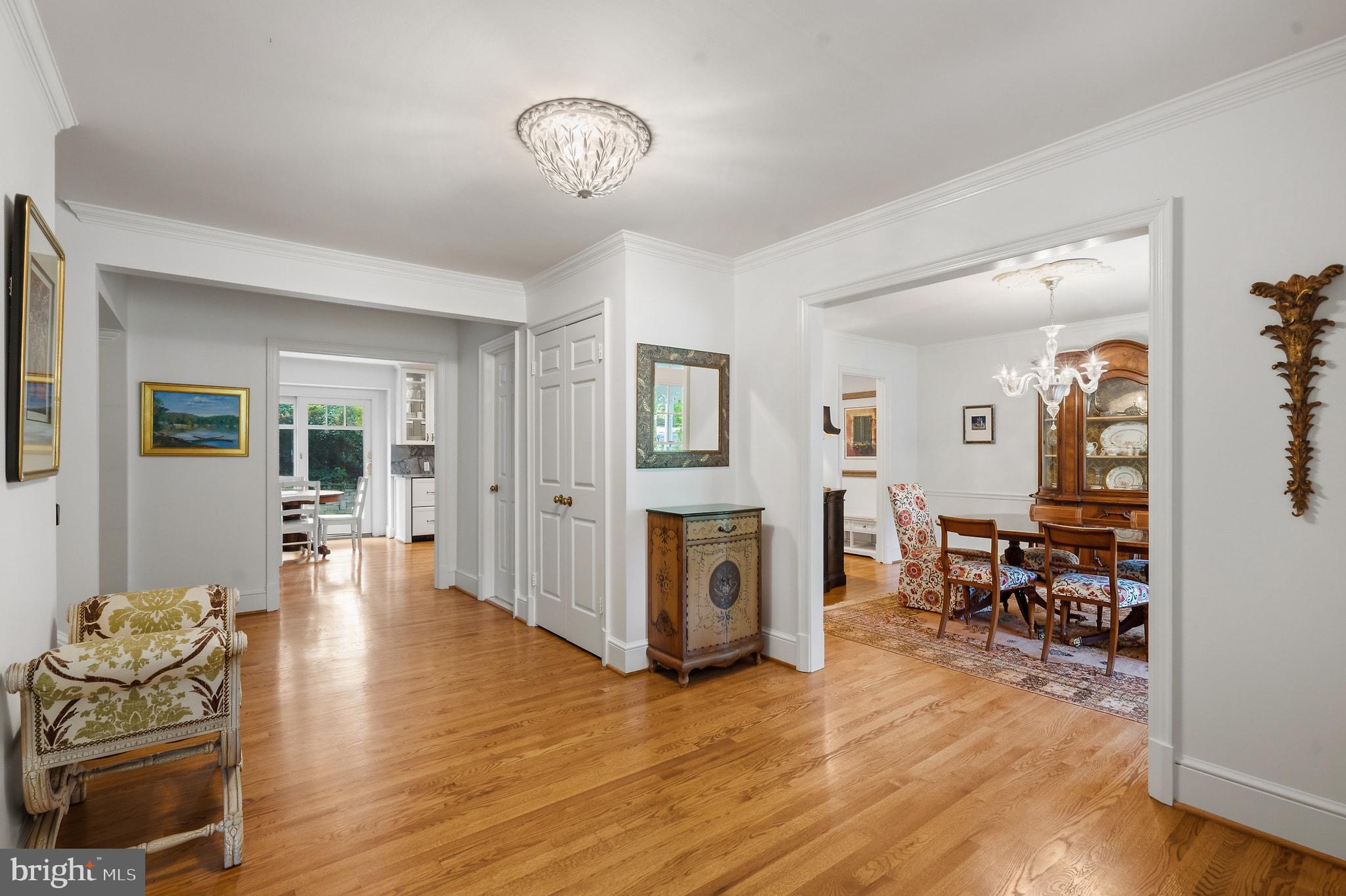 210 Falcon Ridge Road Great Falls, VA 22066 - Photo 15 of 49 Gallery Image 15