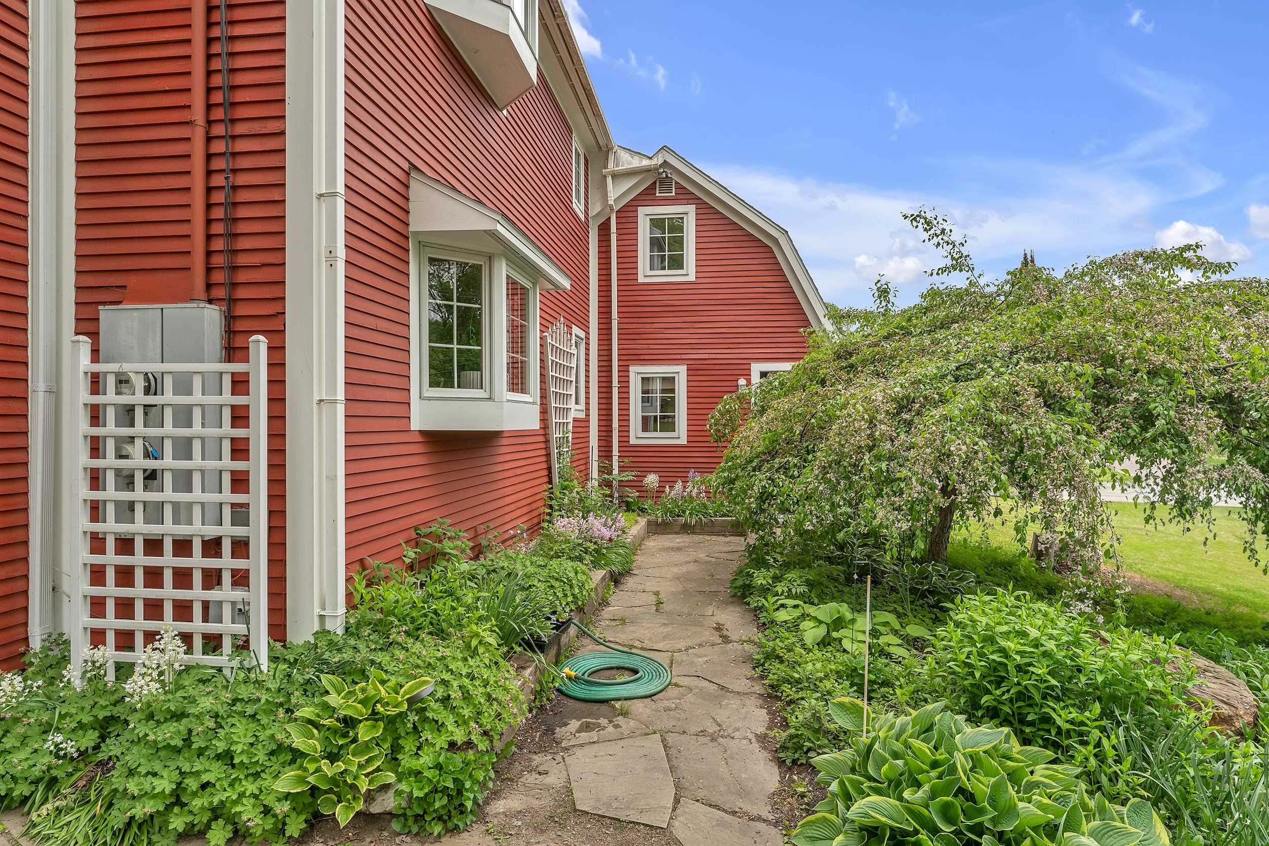 904 Moscow Road Stowe, VT 05672 - Photo 16 of 55