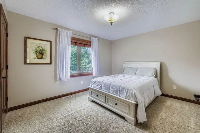 $935,000 | 13788 Kensington Avenue Northeast, Prior Lake, MN 55372