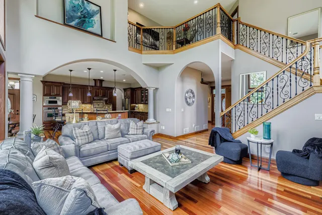 $935,000 | 13788 Kensington Avenue Northeast, Prior Lake, MN 55372