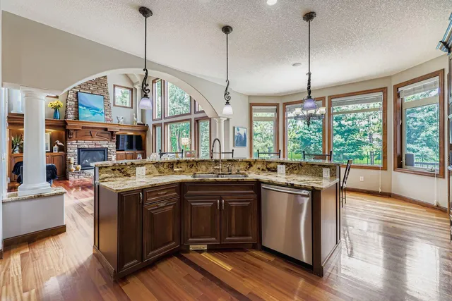 $935,000 | 13788 Kensington Avenue Northeast, Prior Lake, MN 55372