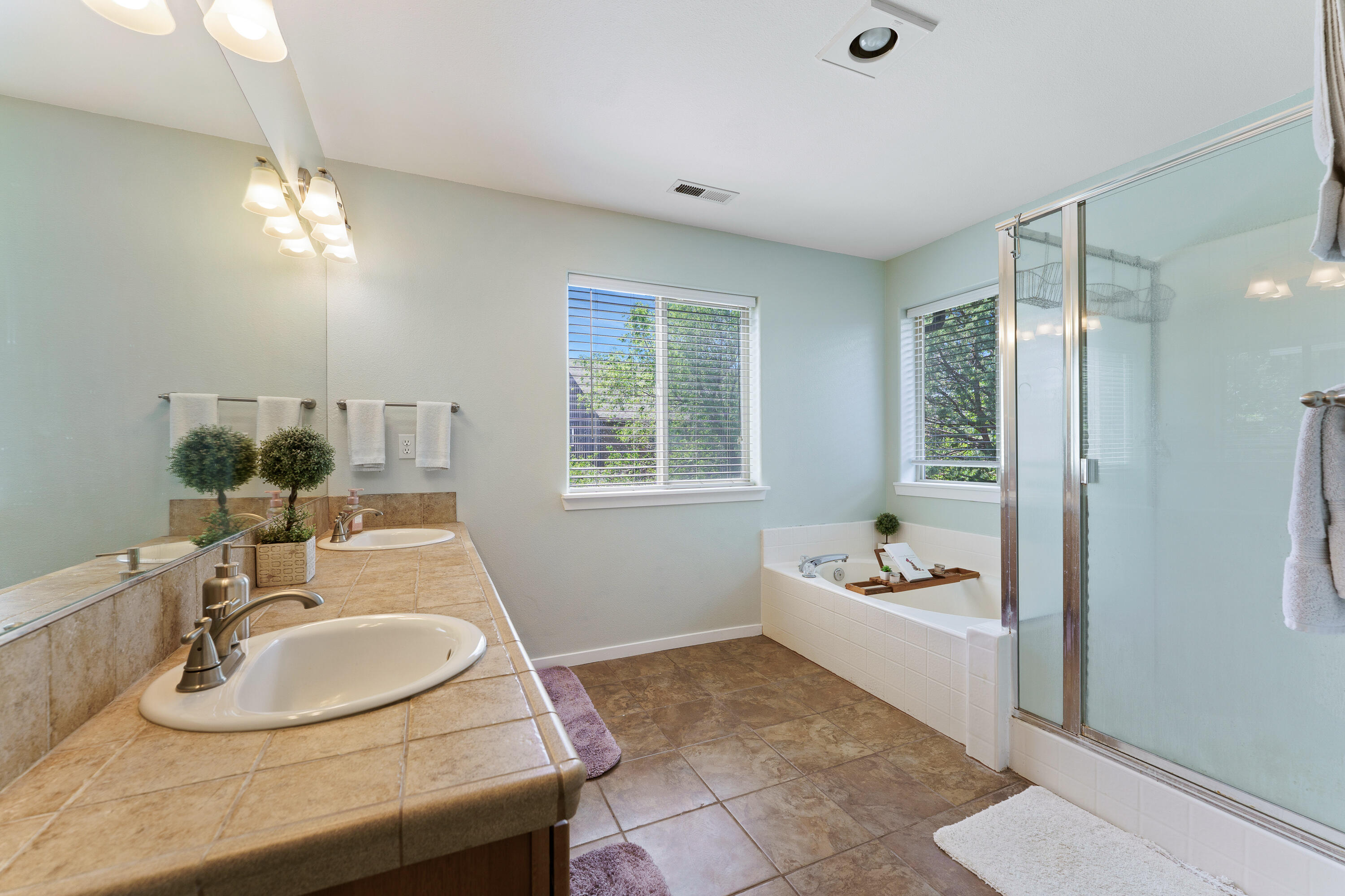 21177 Ritz Place Bend, OR 97702 - Photo 26 of 34