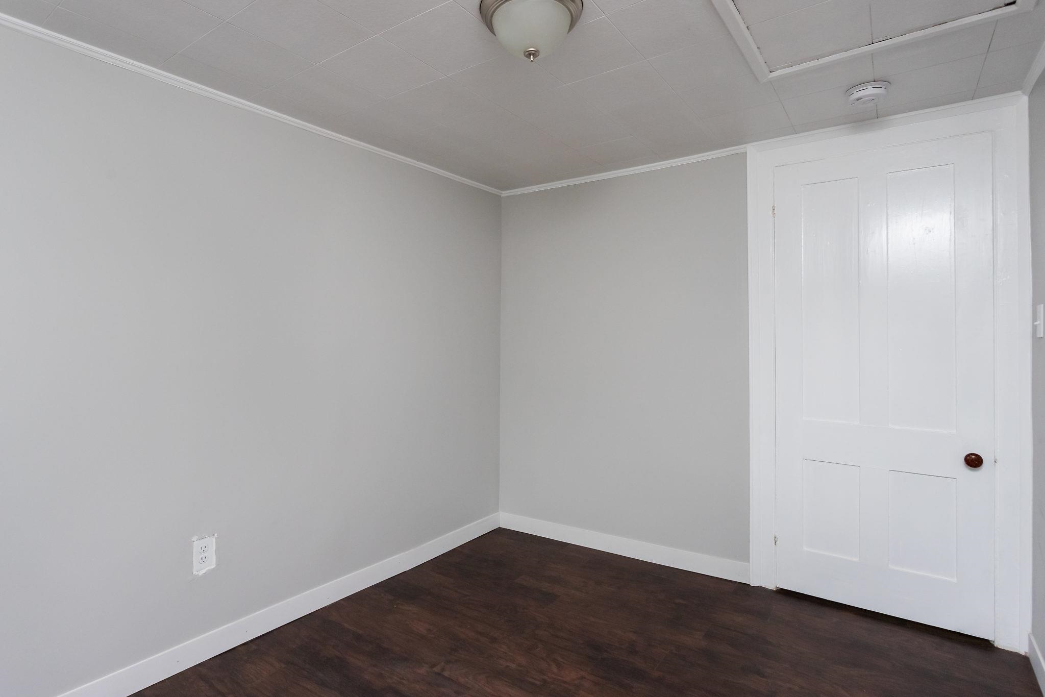 137 Locust Street Dover, NH 03820 - Photo 37 of 40