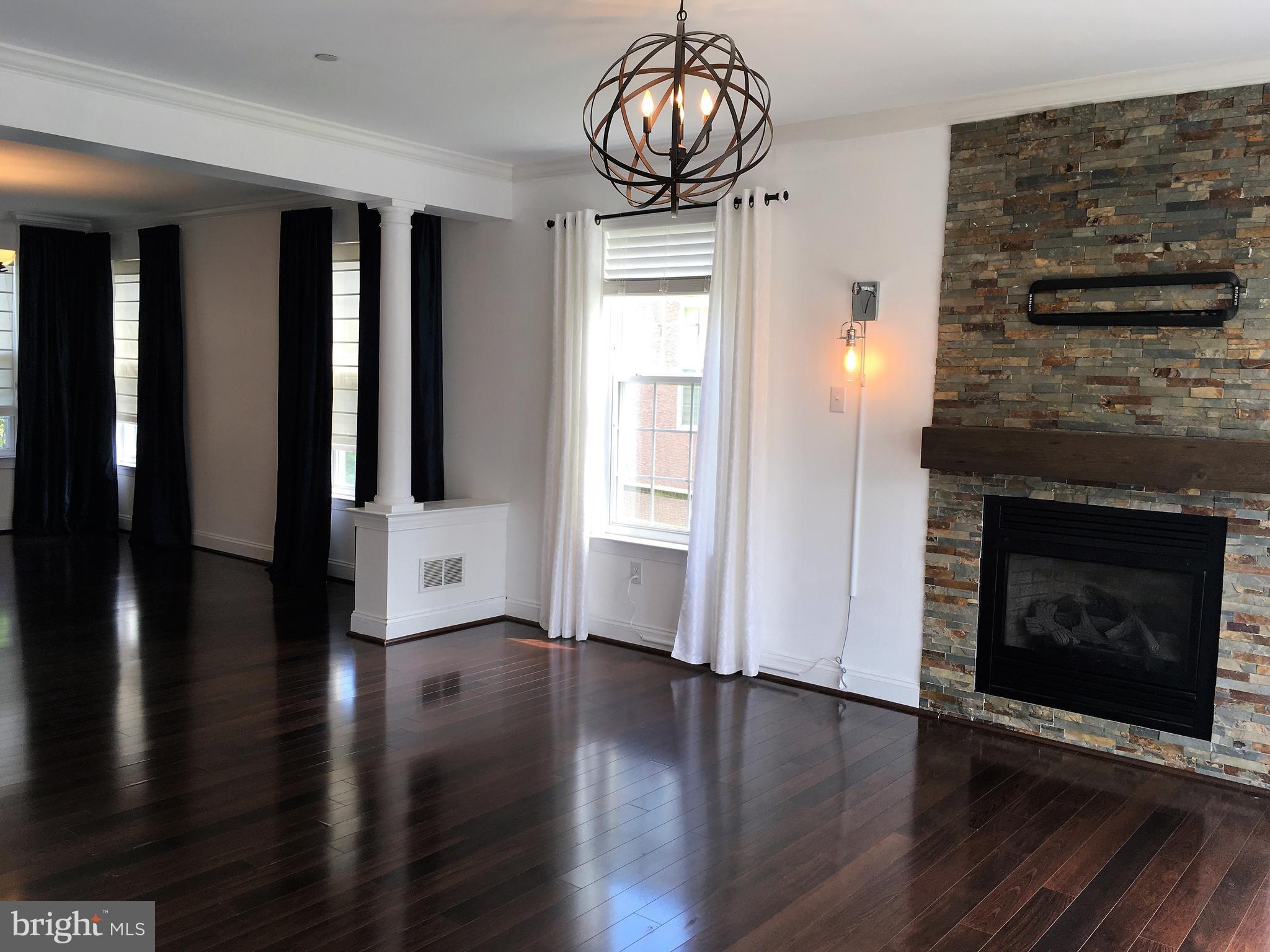 761 Kelli Lane Springfield, PA 19064 - Photo 20 of 54 Family Room