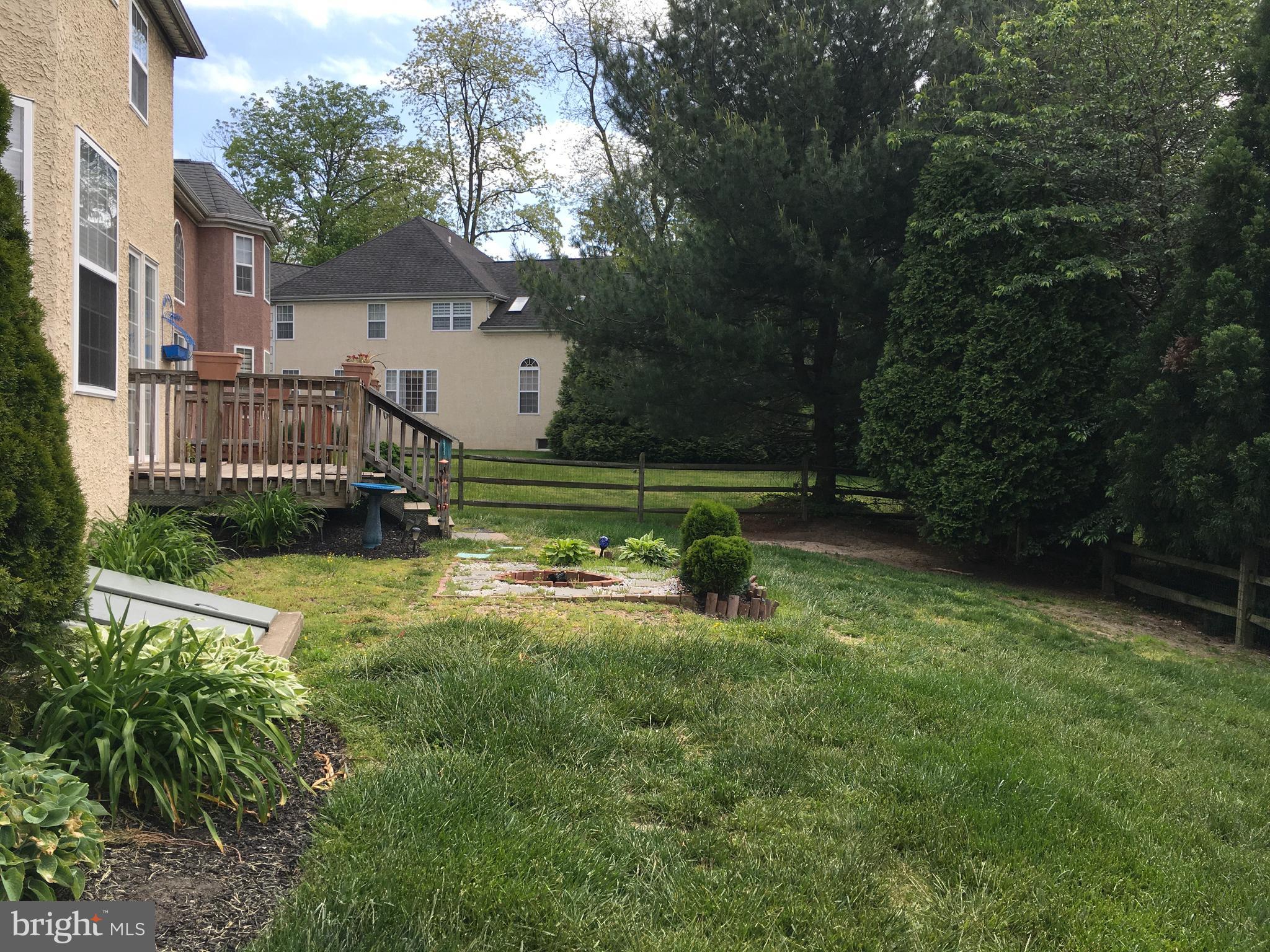 761 Kelli Lane Springfield, PA 19064 - Photo 49 of 54 Back Yard