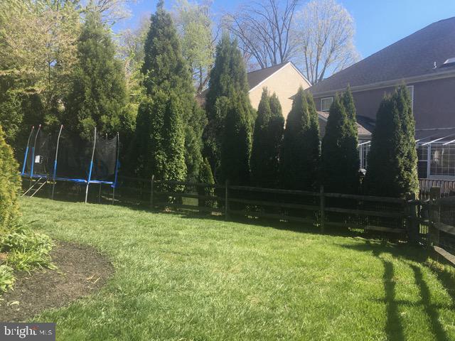 761 Kelli Lane Springfield, PA 19064 - Photo 50 of 54 Fenced in Private Yard
