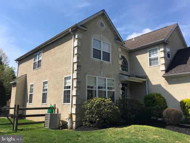 761 Kelli Lane Springfield, PA 19064 - Photo 53 of 54 East Side of Home