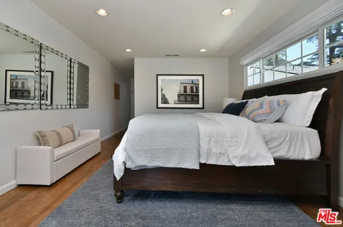 $1,599,000 | 13006 West Magnolia Boulevard, Sherman Oaks, CA 91423