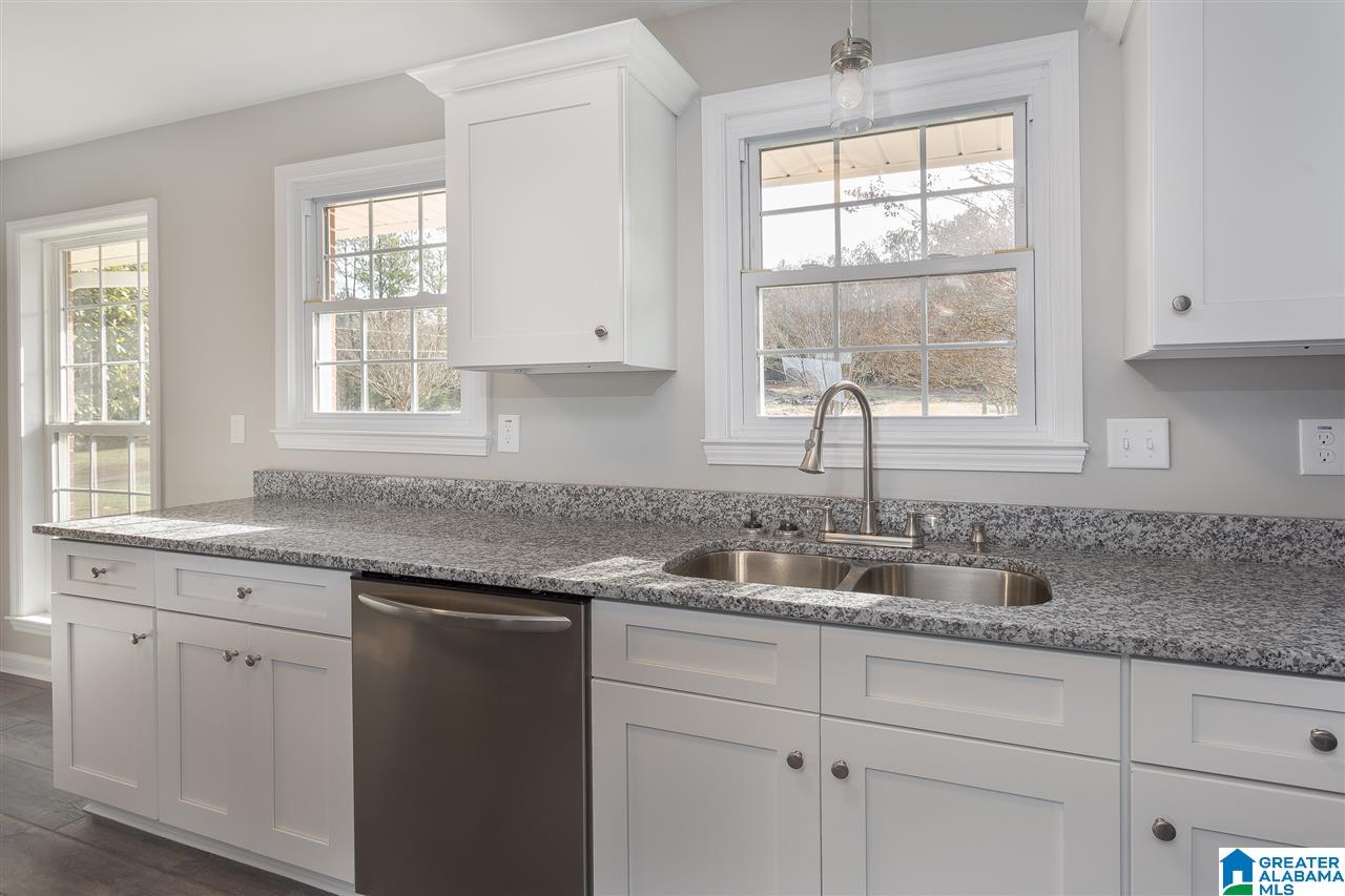 1933 Peaceful Valley Road Eastaboga, AL 36260 - Photo 5 of 40