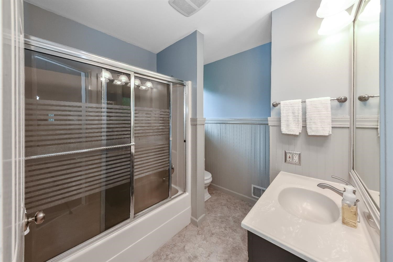 9109 Forest Road Whitmore Lake, MI 48189 - Photo 13 of 32 Photo 13
