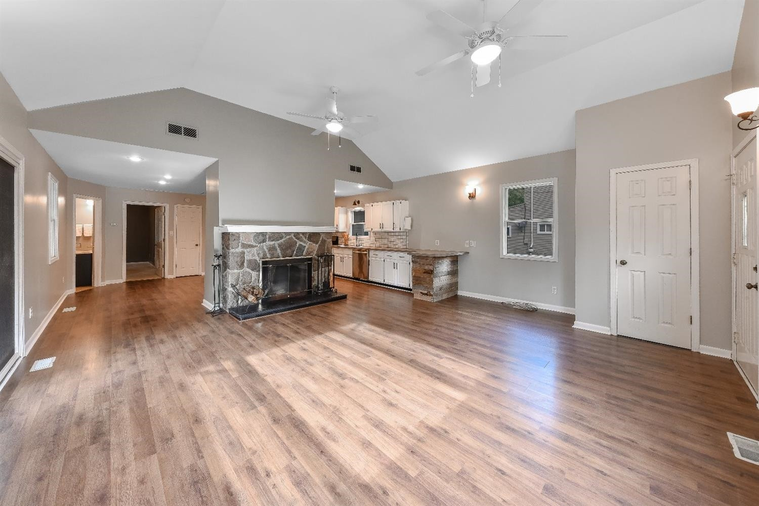 9109 Forest Road Whitmore Lake, MI 48189 - Photo 3 of 32 Photo 3