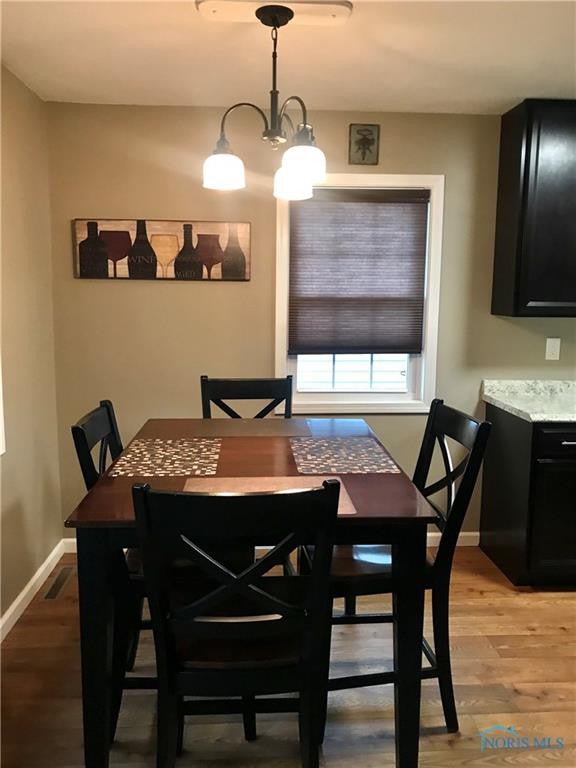 4545 Elmhurst Road Toledo, OH 43613 - Photo 4 of 33 Gallery Image 4
