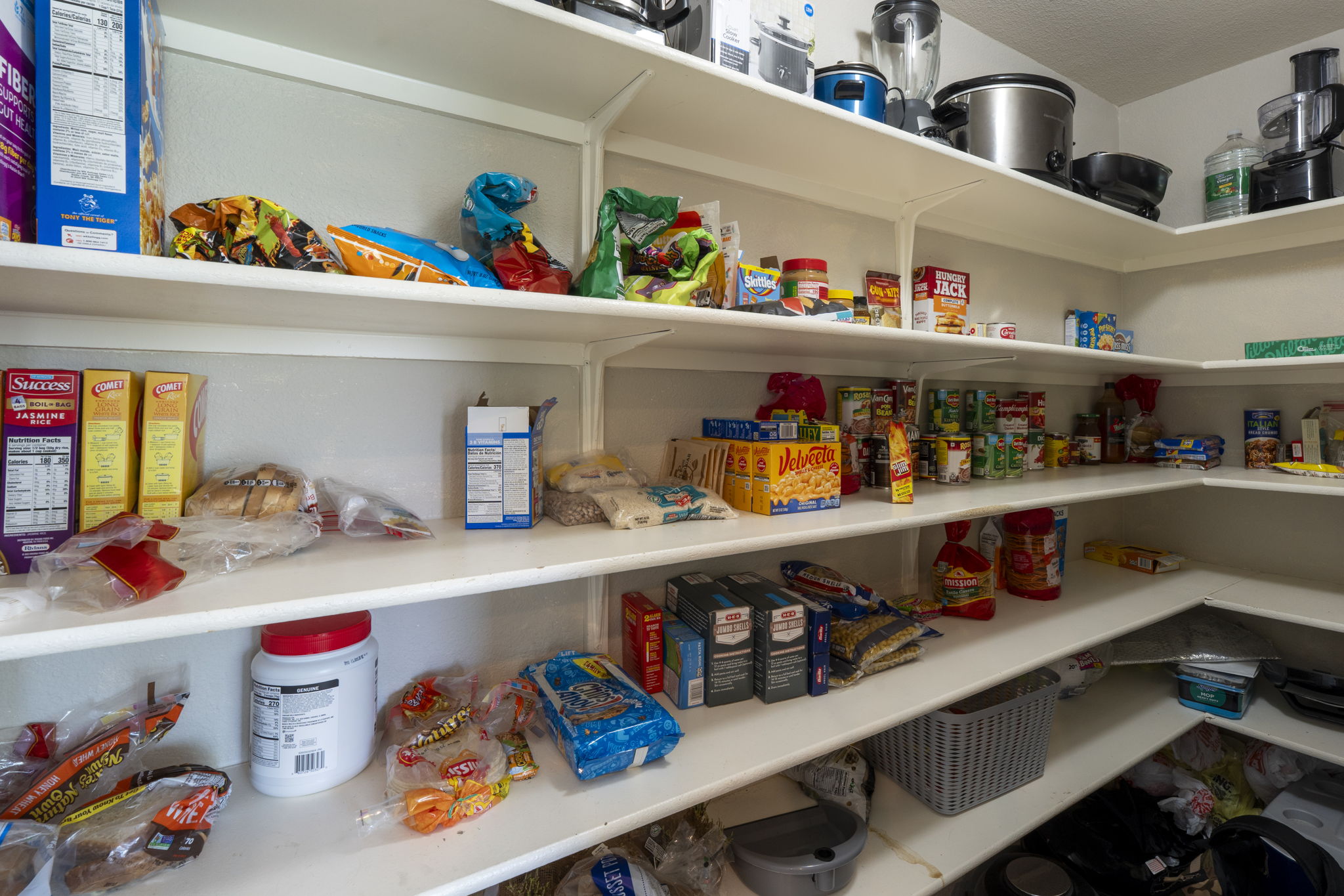 136 Atlantis Kyle, TX 78640 - Photo 21 of 25 Large walk-in pantry