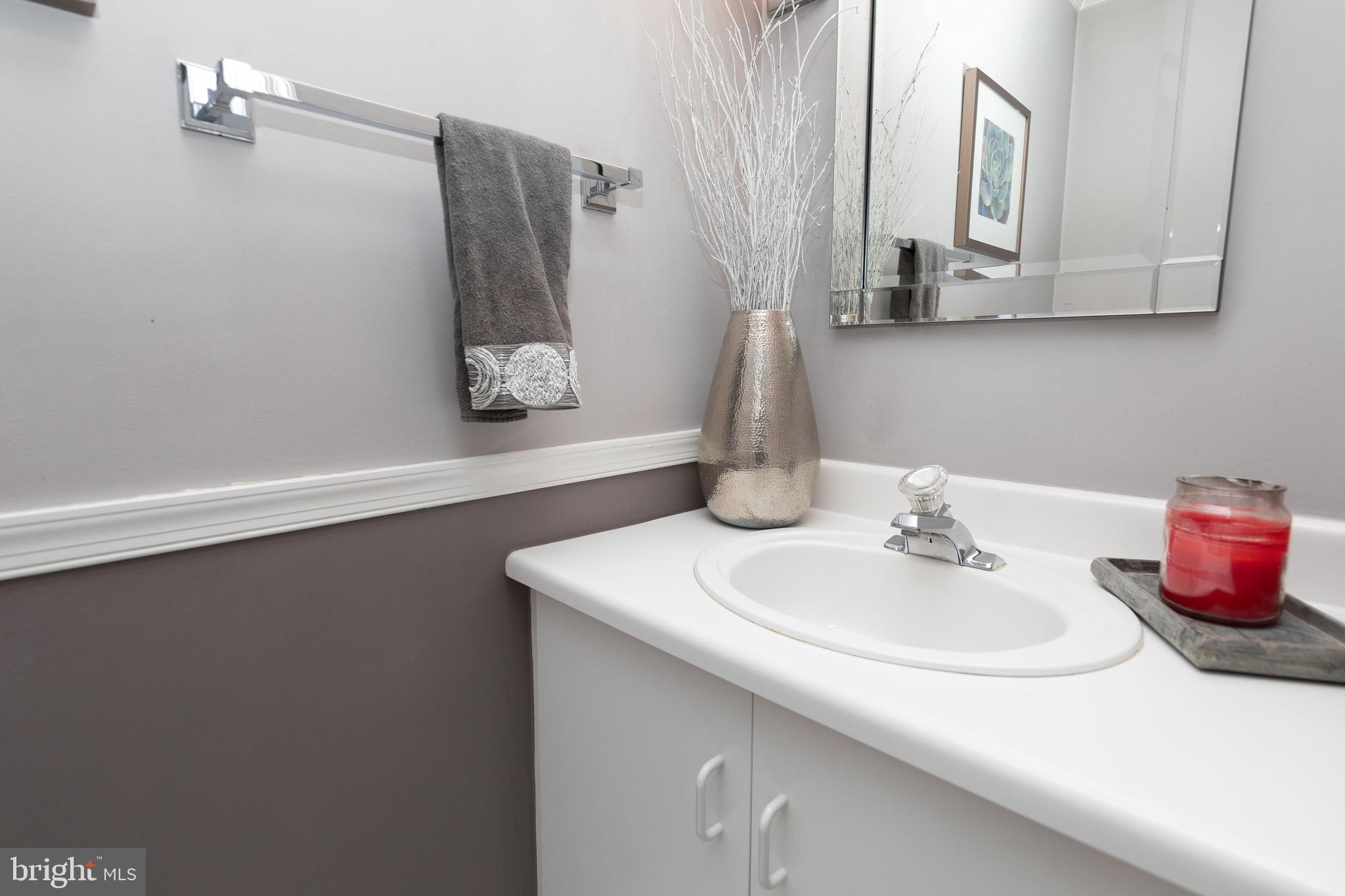 285 Militia Drive Wayne, PA 19087 - Photo 12 of 33 Powder Room