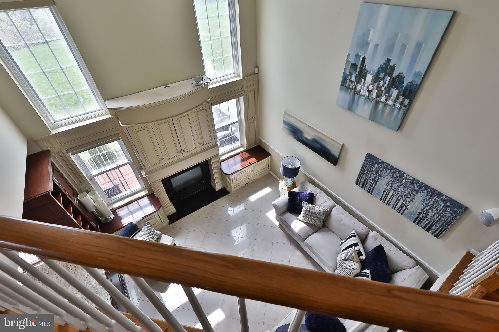 285 Militia Drive Wayne, PA 19087 - Photo 14 of 33 Dramatic, Two Story Great Room